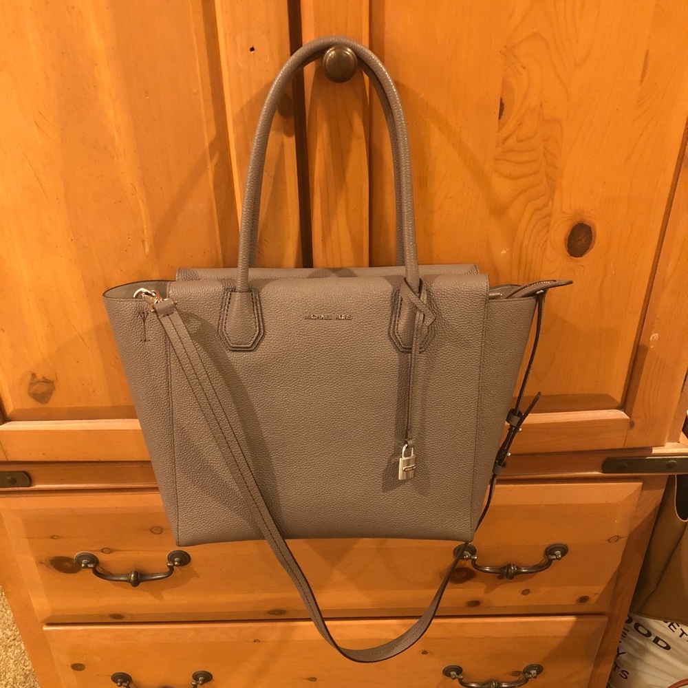 Michael Kors Mercer satchel